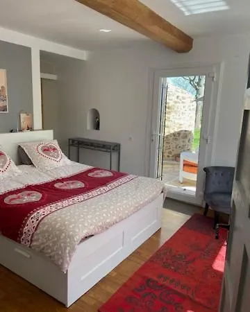 Maison 24 Mans * Yvre-l'Eveque